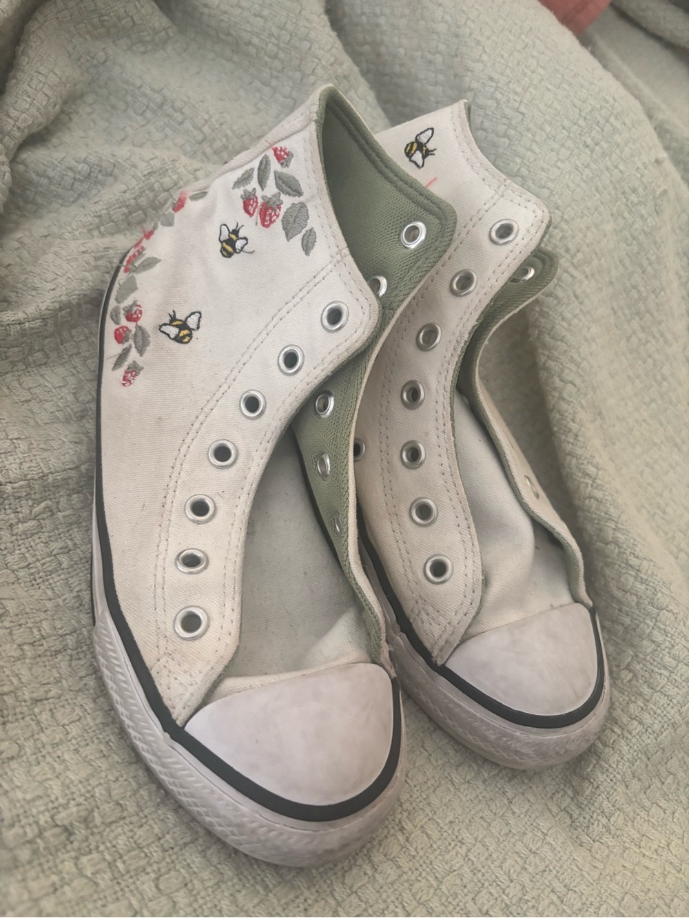 Converse White Canvas Low-Tops with Pink Floral & Bee Embroidery